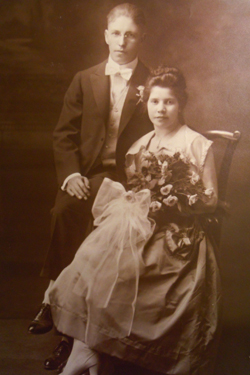 antique wedding photo
